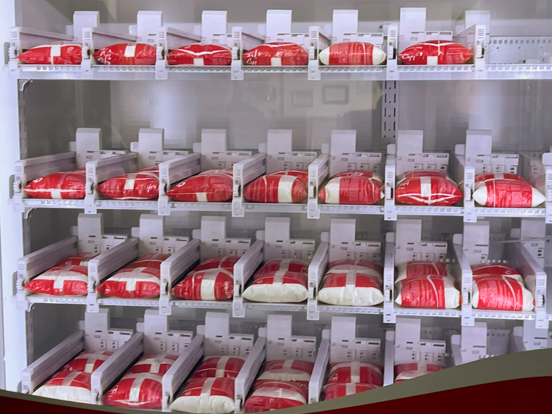 日馬富士ミルクファームで生産された牛乳